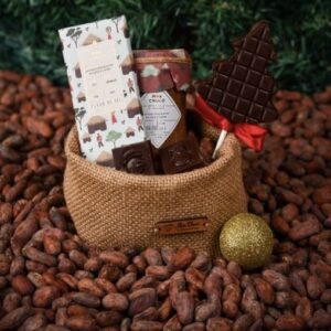 Petit panier de noël en toile de jute